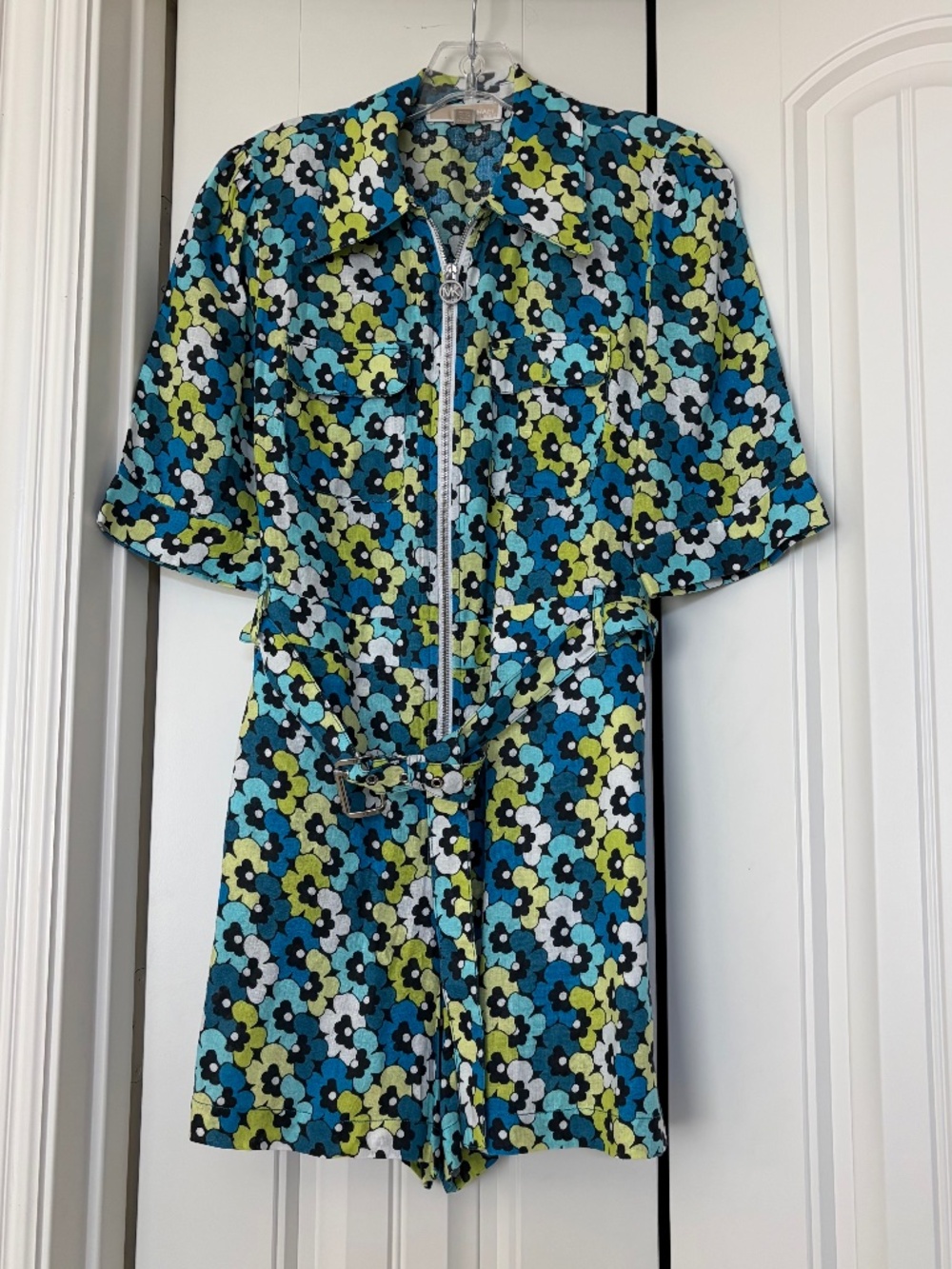 Super cute Romper